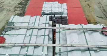 昆明 芝麻白仿形加直形路沿石出货日常