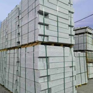 昆明 芝麻白花岗岩路沿石，路缘石，路肩石，道牙，立缘石，马路牙子，街沿石，侧石等