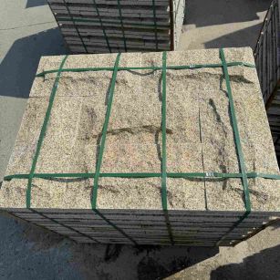 昆明 黄金麻花岗岩石材自然面蘑菇石成品