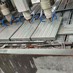 昆明 芝麻白花岗岩荔枝面盲道雕刻