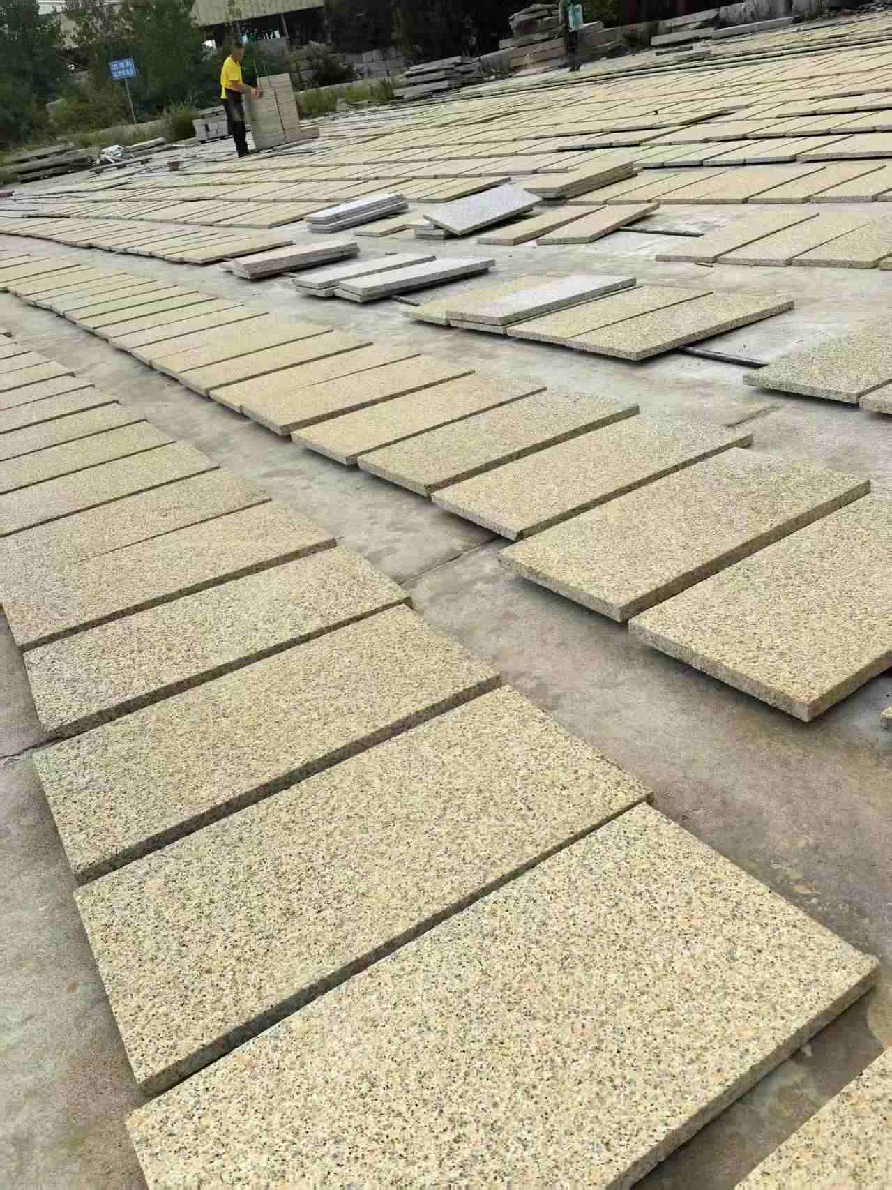 昆明 黄金麻荔枝地铺石面排板