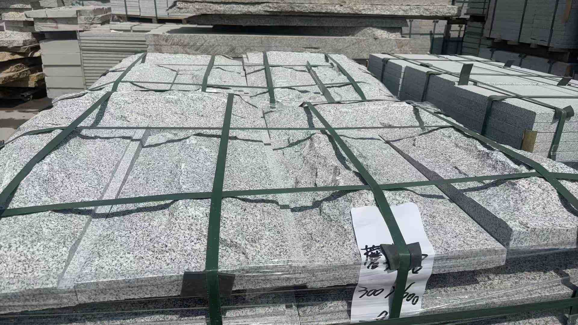 昆明 芝麻白蘑菇石成品