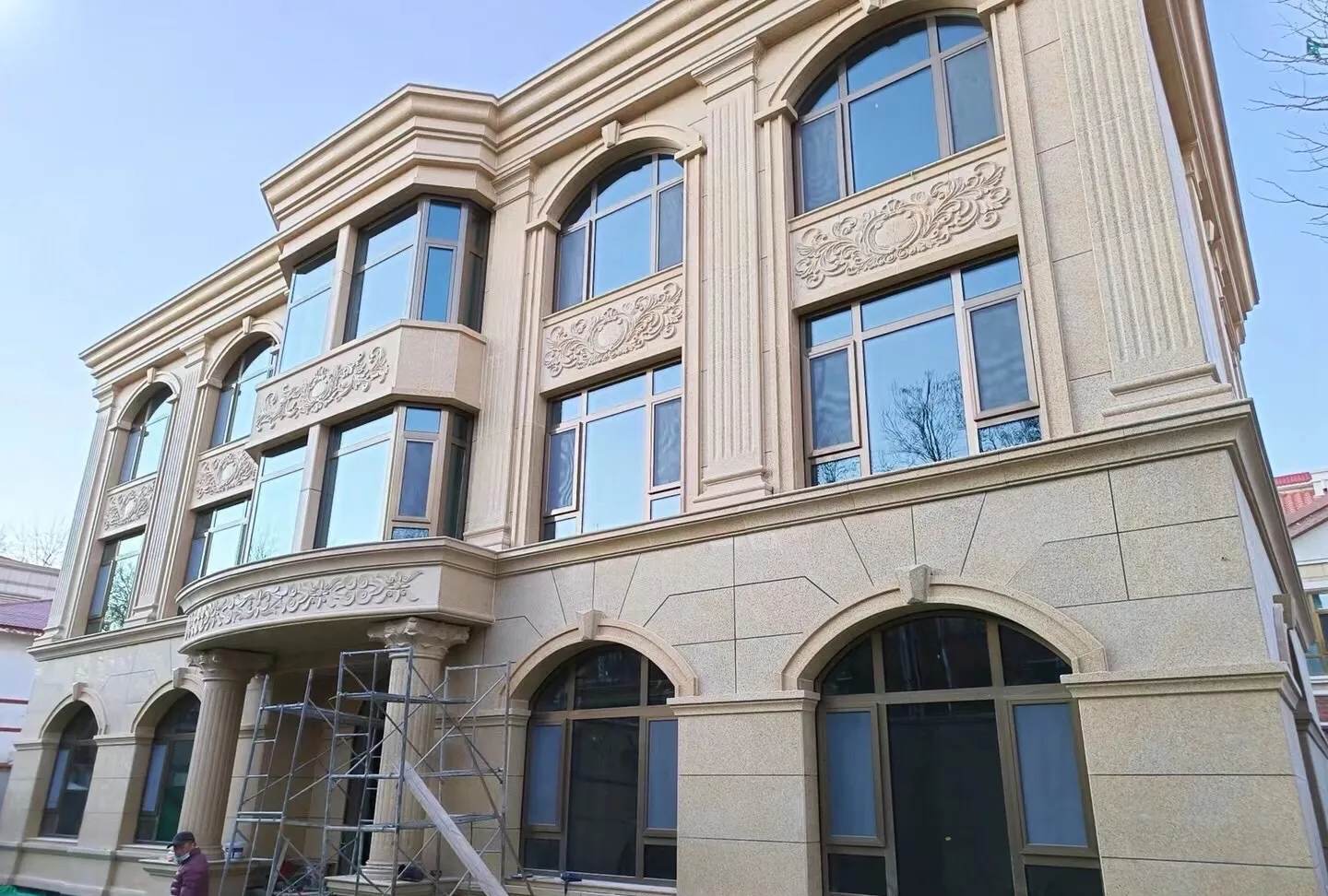 昆明 黄金麻花岗岩别墅外墙干挂