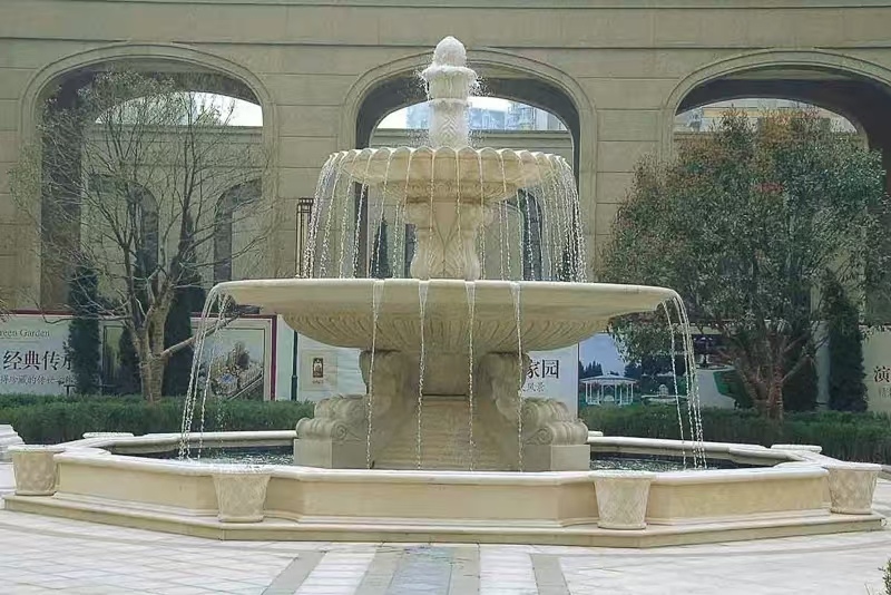 昆明 黄金麻花岗岩异型加工——户外庭院石雕流水喷泉