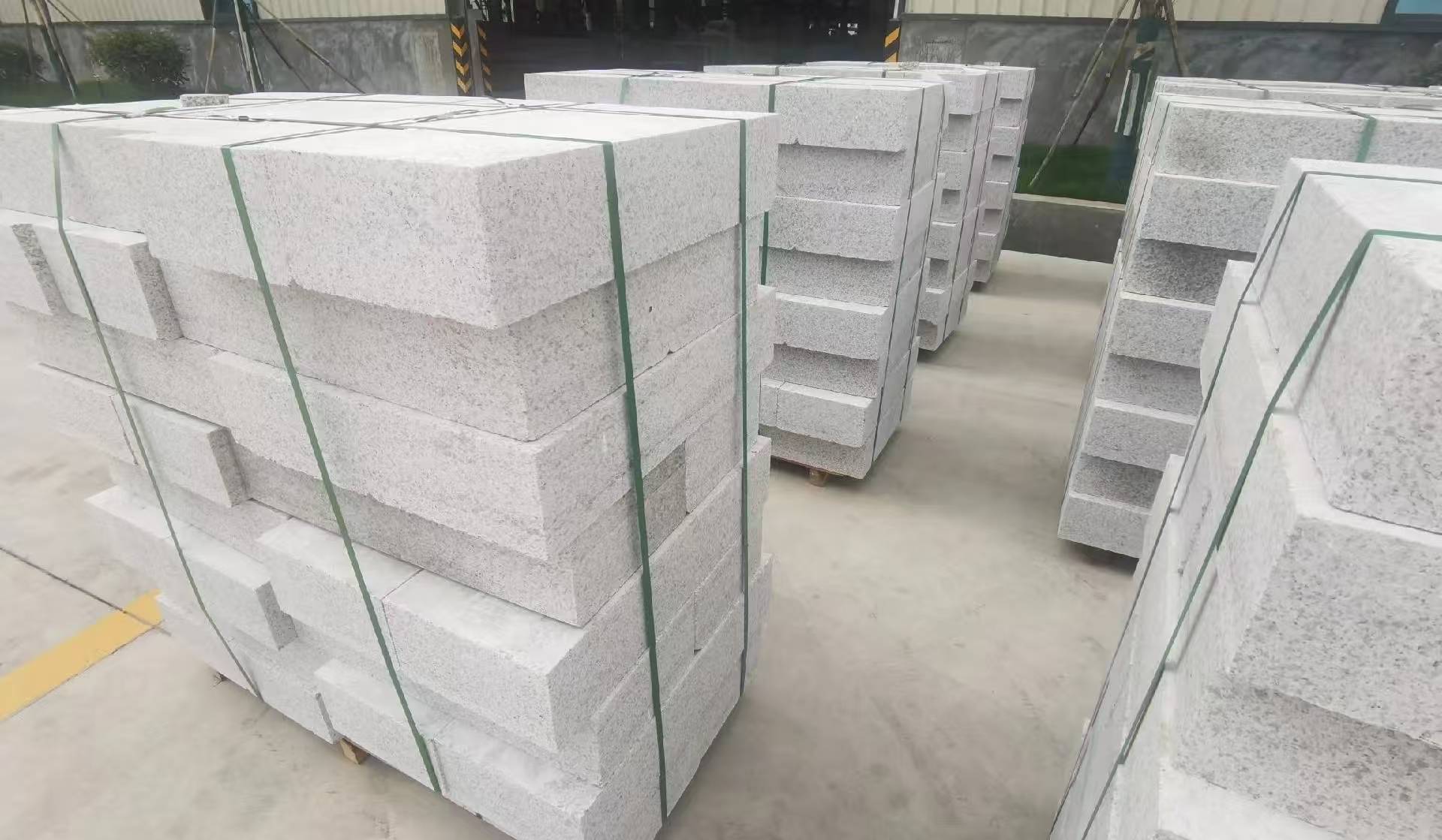 昆明 白麻花岗岩路沿石，立缘石，平缘石，路牙石，道牙石，马路牙子等