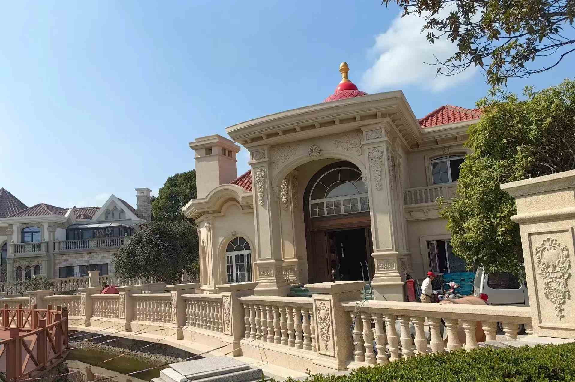 昆明 黄金麻花岗岩欧式别墅