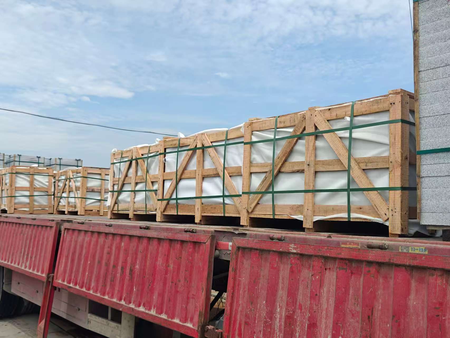 昆明 芝麻白花岗岩地铺石出口专车-泰国游